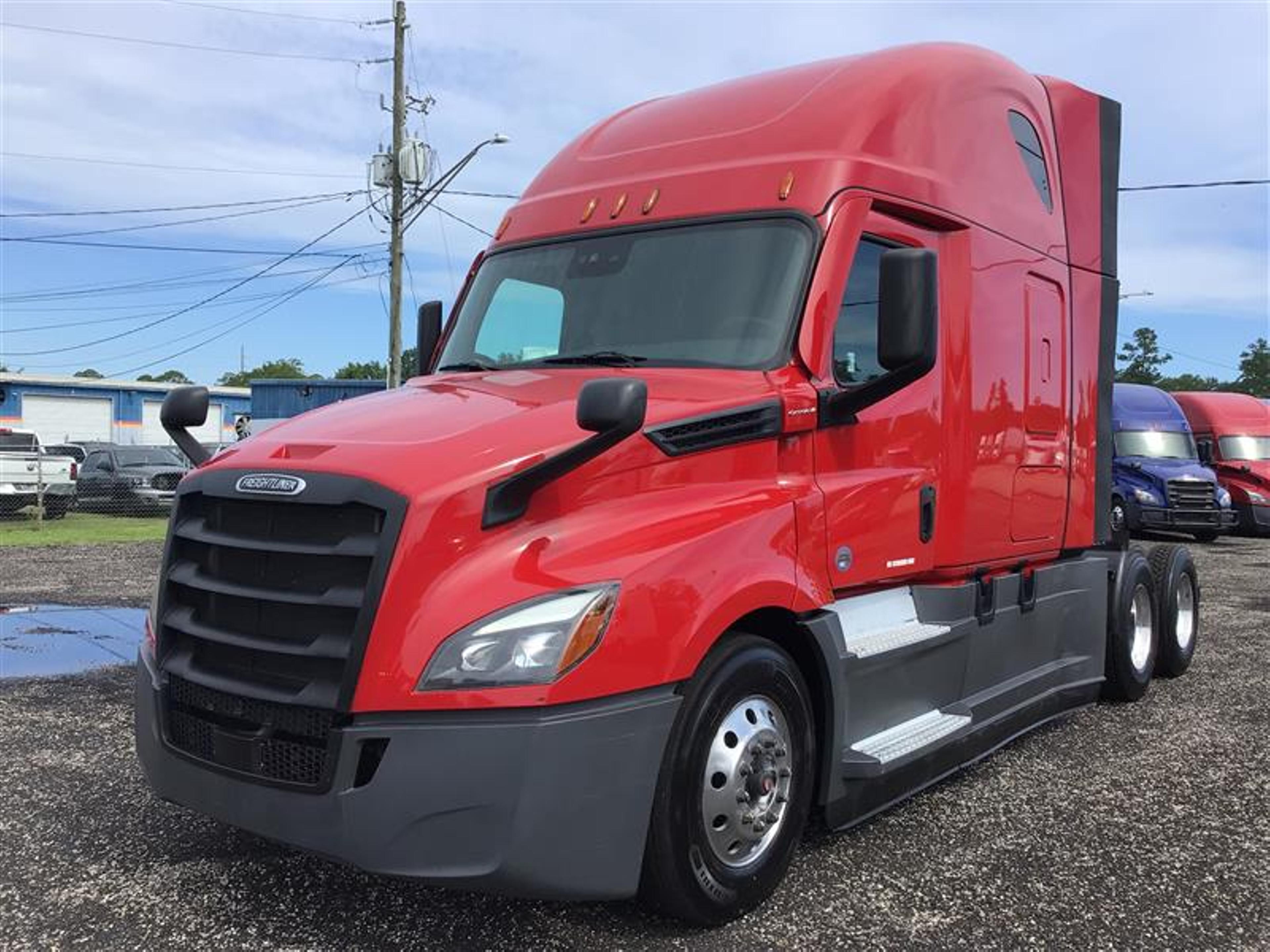 2020 Freightliner Cascadia