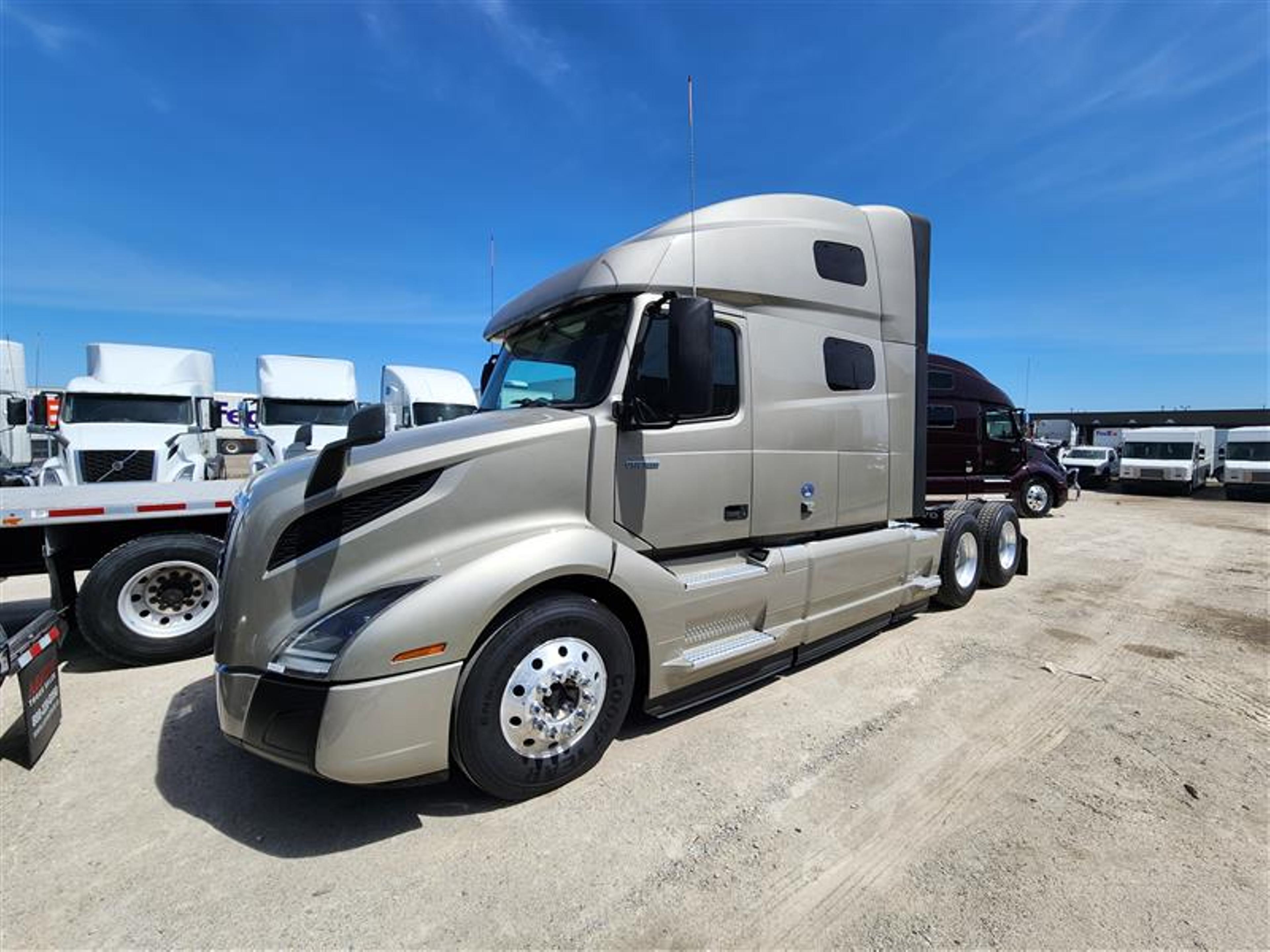 2021 Volvo VNL 760