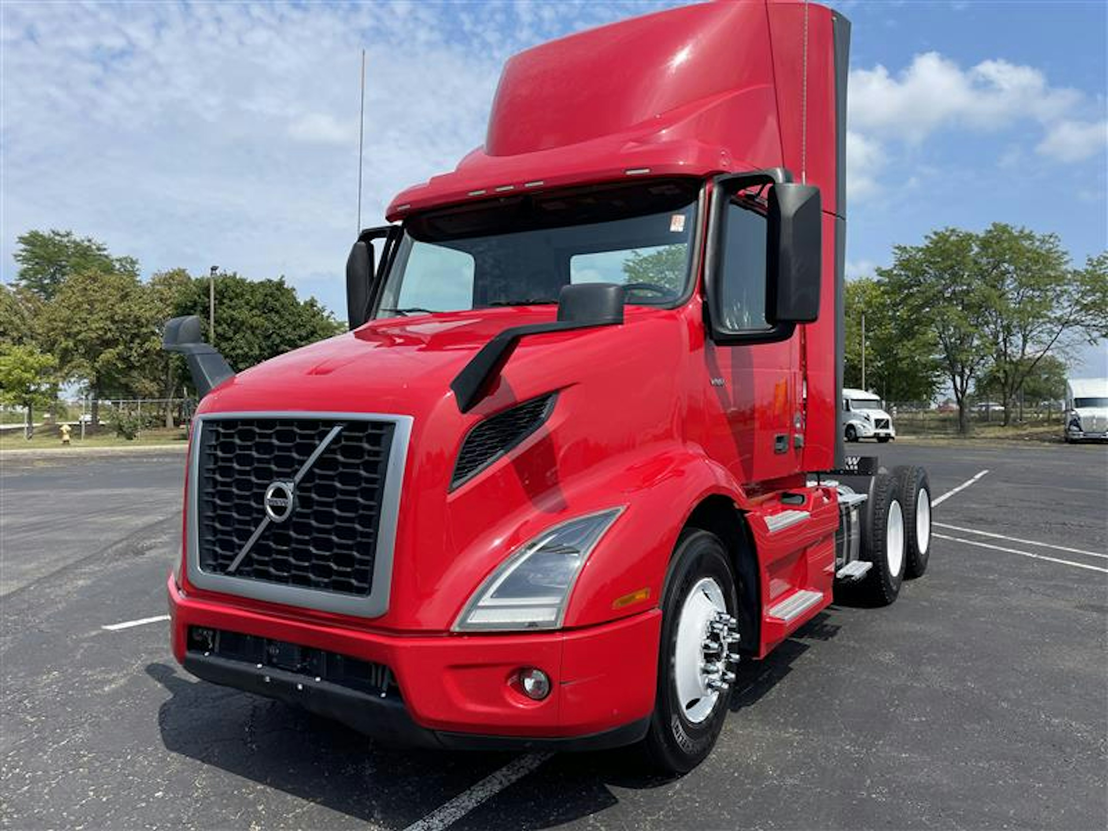 2020 Volvo VNR 300