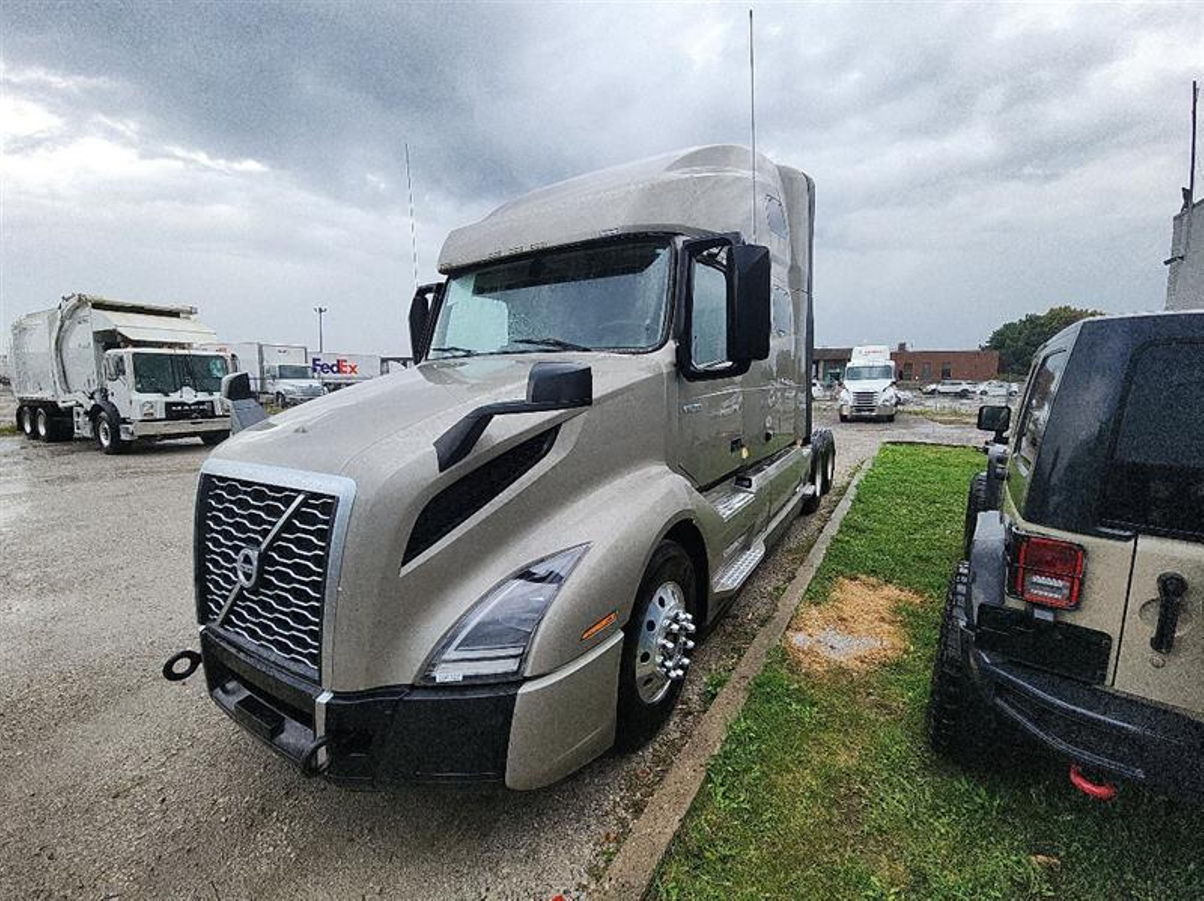 2021 Volvo VNL 760