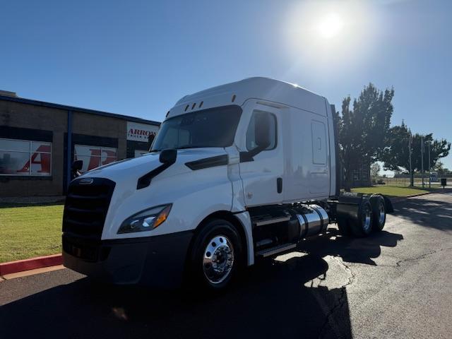 2020 Freightliner Cascadia