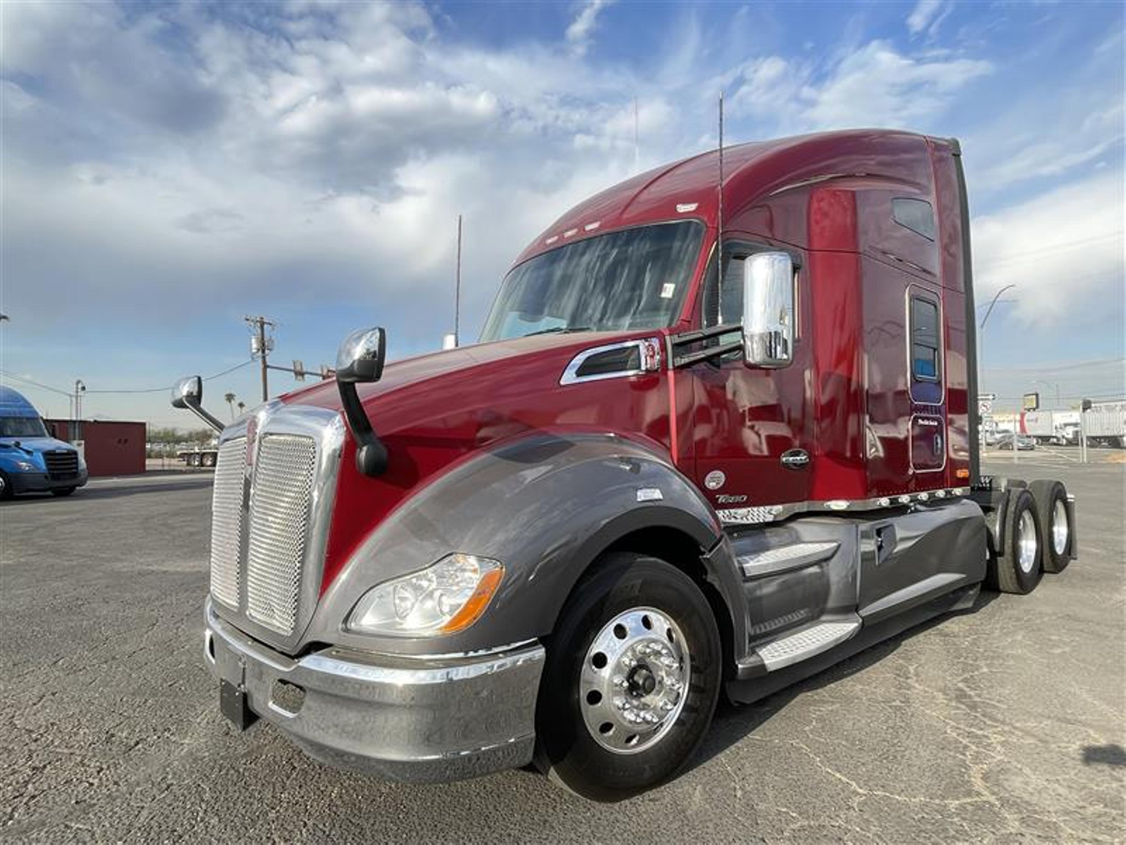 2022 Kenworth T680