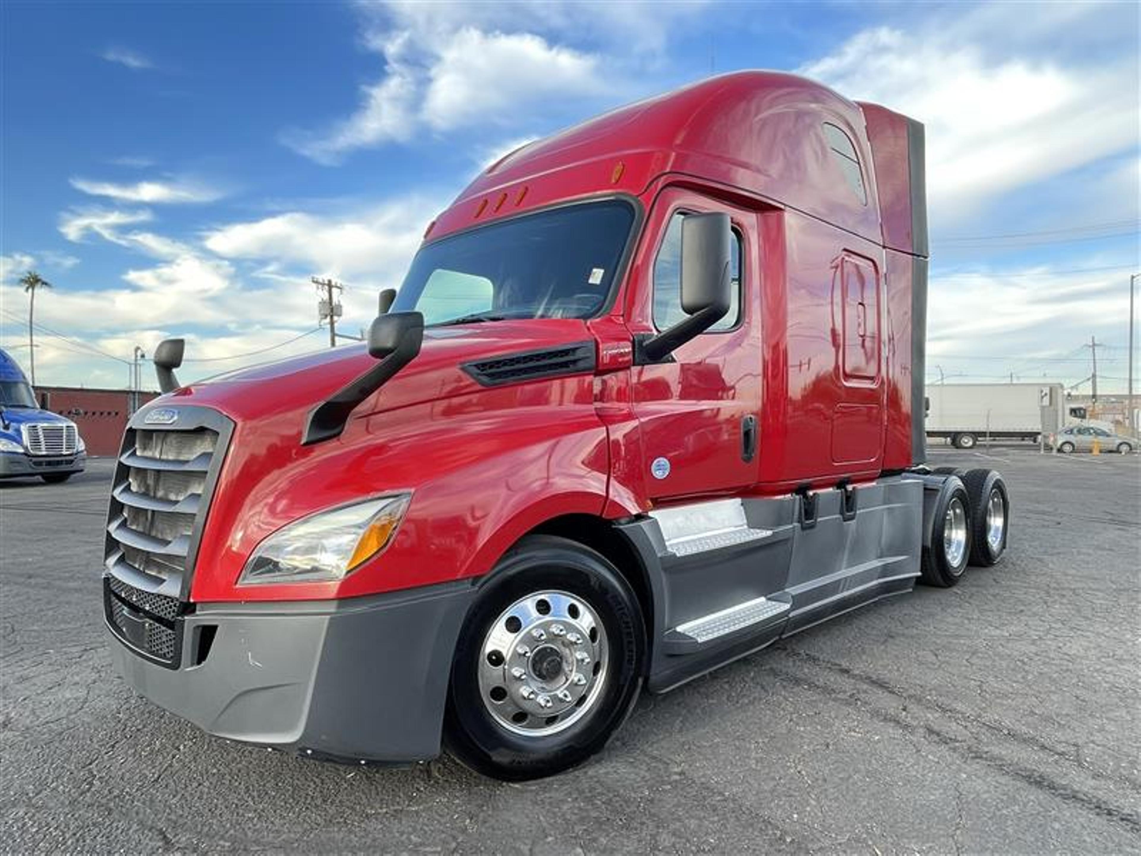 2020 Freightliner Cascadia