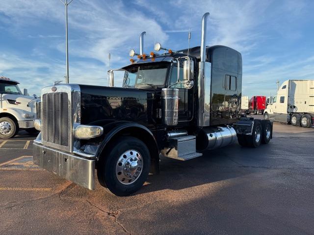 2019 Peterbilt 389