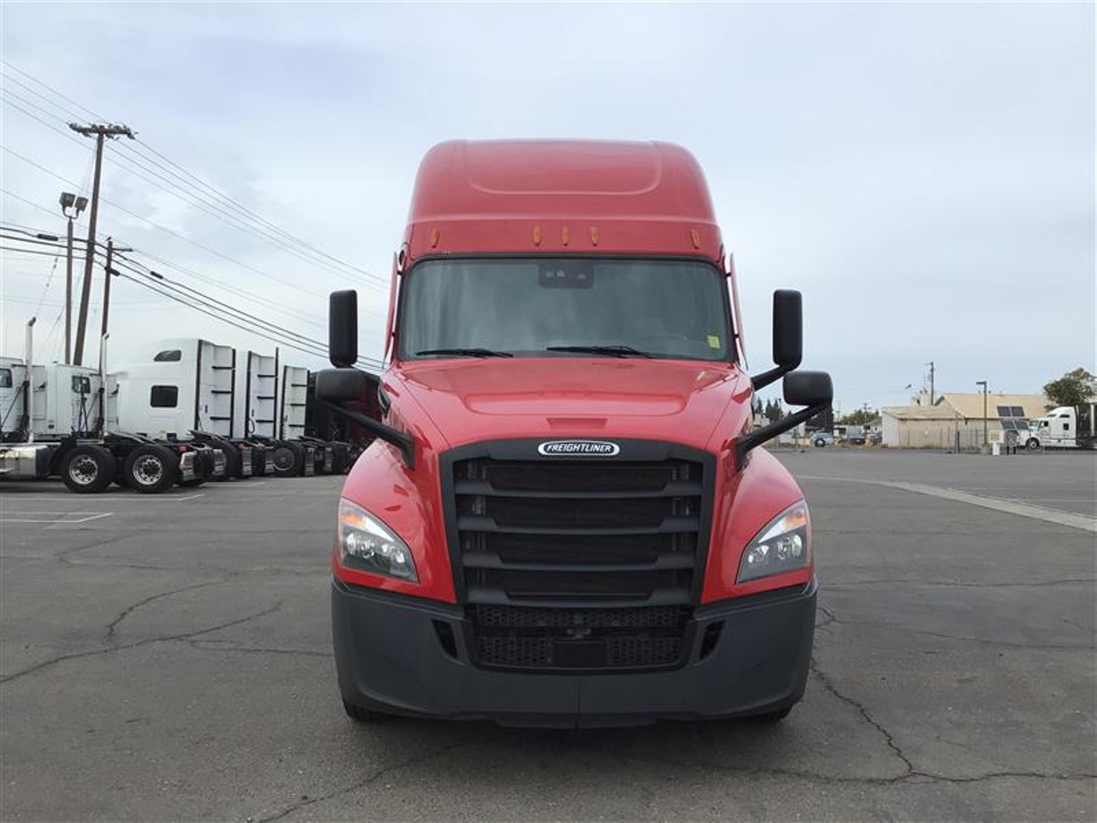 2022 Freightliner Cascadia