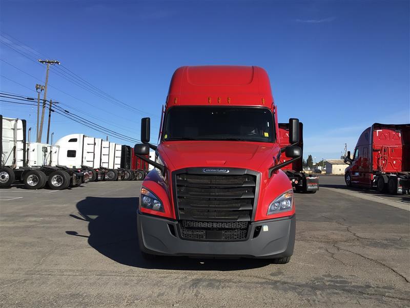 2022 Freightliner Cascadia