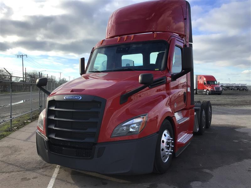 2021 Freightliner Cascadia