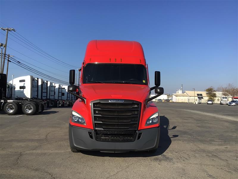 2022 Freightliner Cascadia