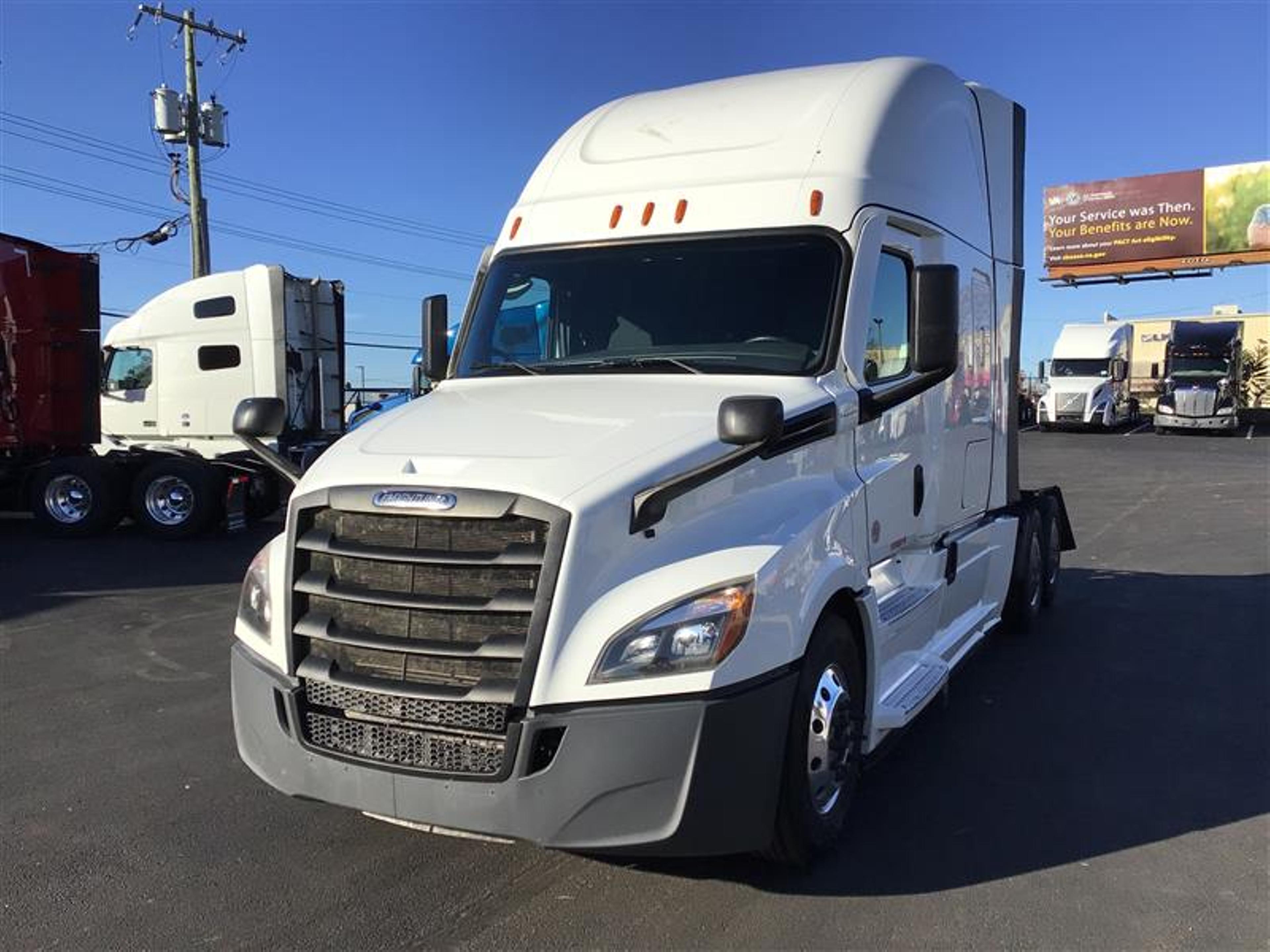 2022 Freightliner Cascadia