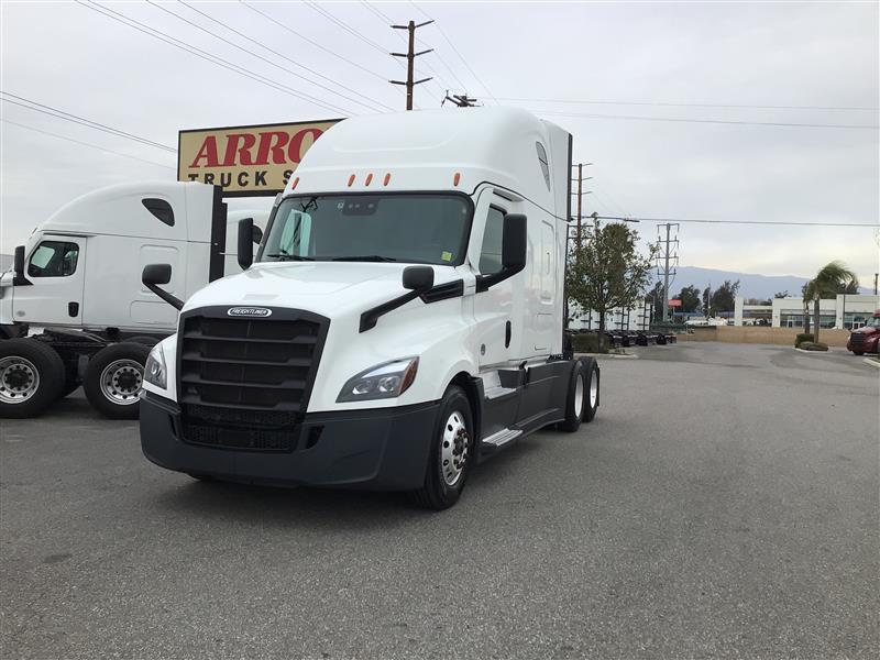 2021 Freightliner Cascadia