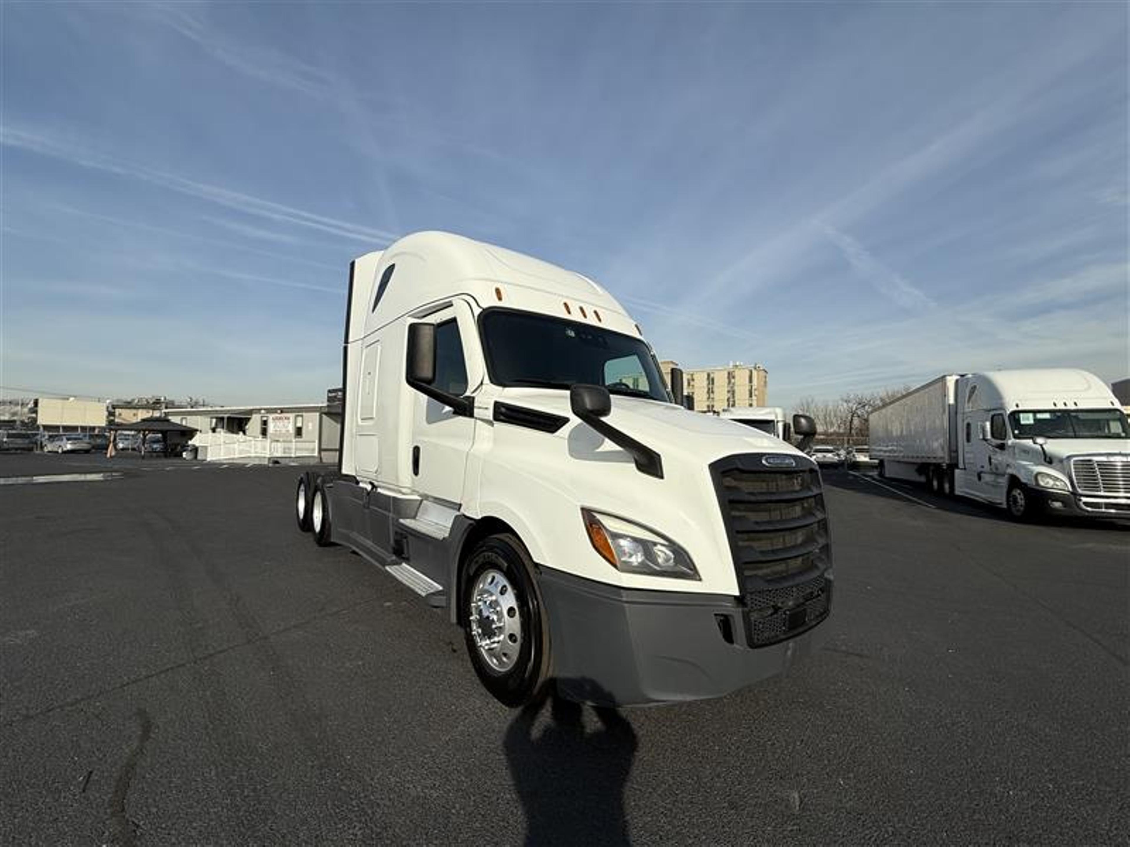 2021 Freightliner Cascadia