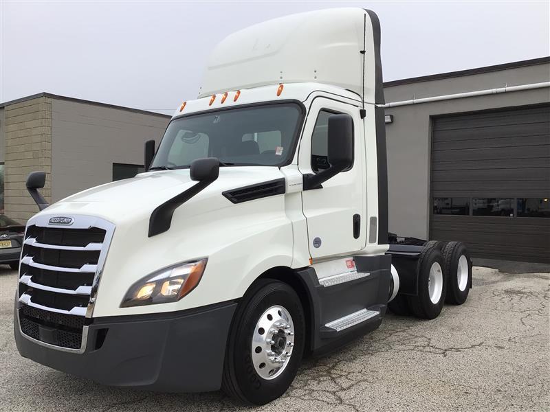 2020 Freightliner Cascadia