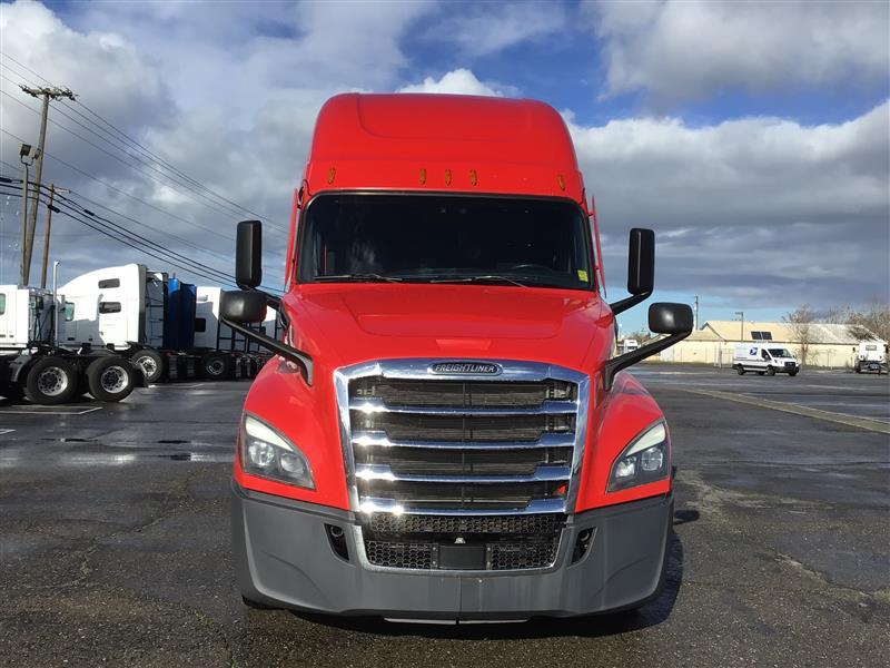 2021 Freightliner Cascadia