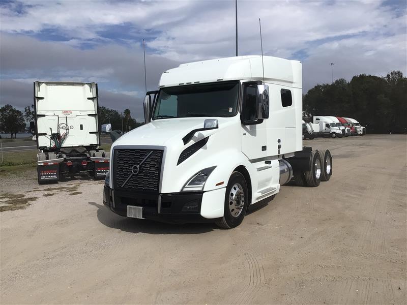 2021 Volvo VNL 740