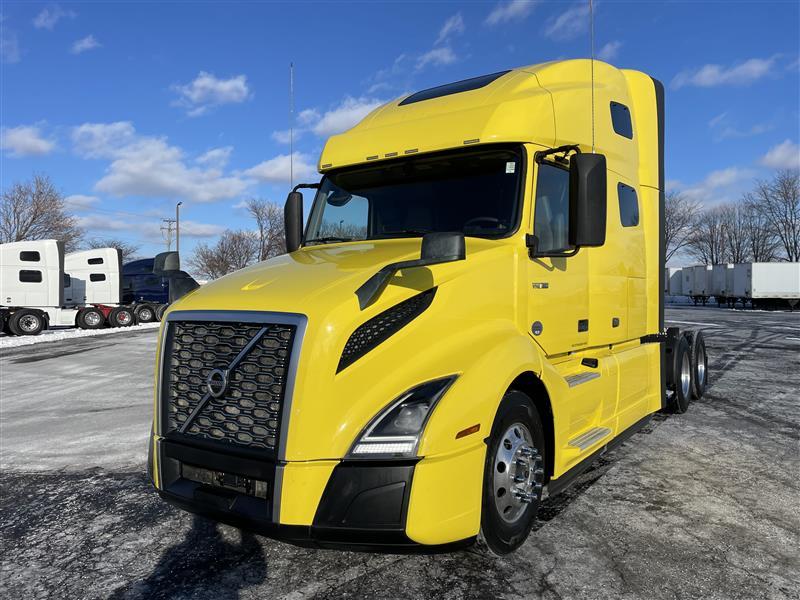 2021 Volvo VNL64T760