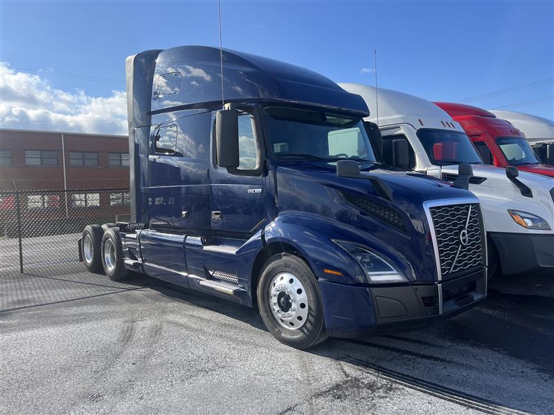 2021 Volvo VNL 760