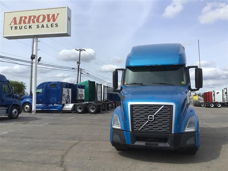 2020 Volvo VNL 760