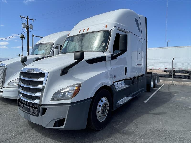 2020 Freightliner Cascadia