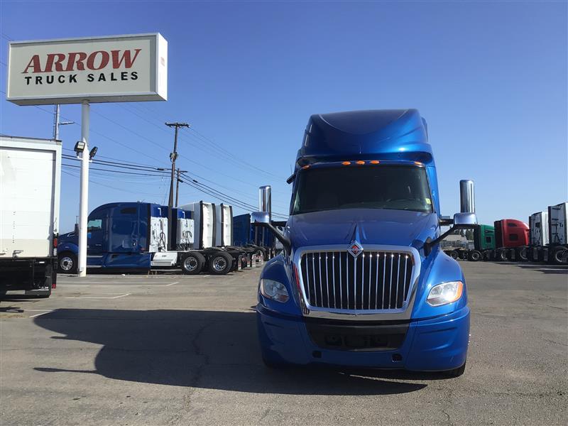 2020 International LT625