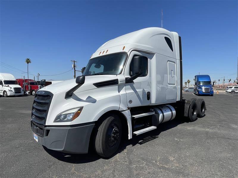 2020 Freightliner Cascadia