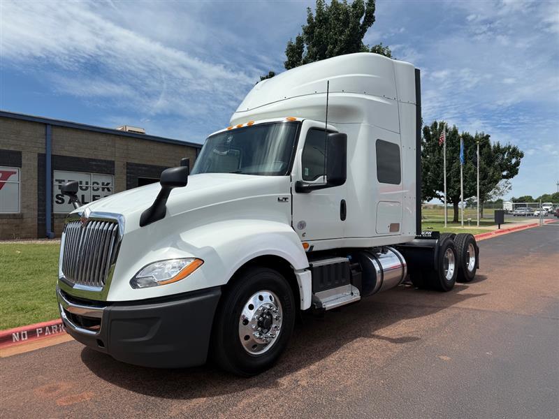2021 International LT625