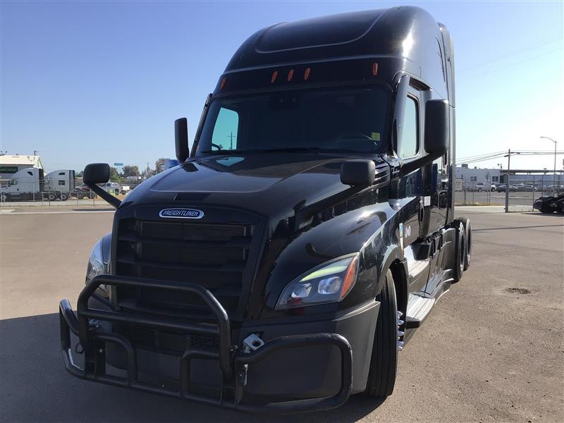 2021 Freightliner Cascadia