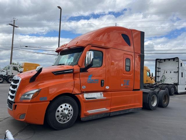 2023 Freightliner Cascadia
