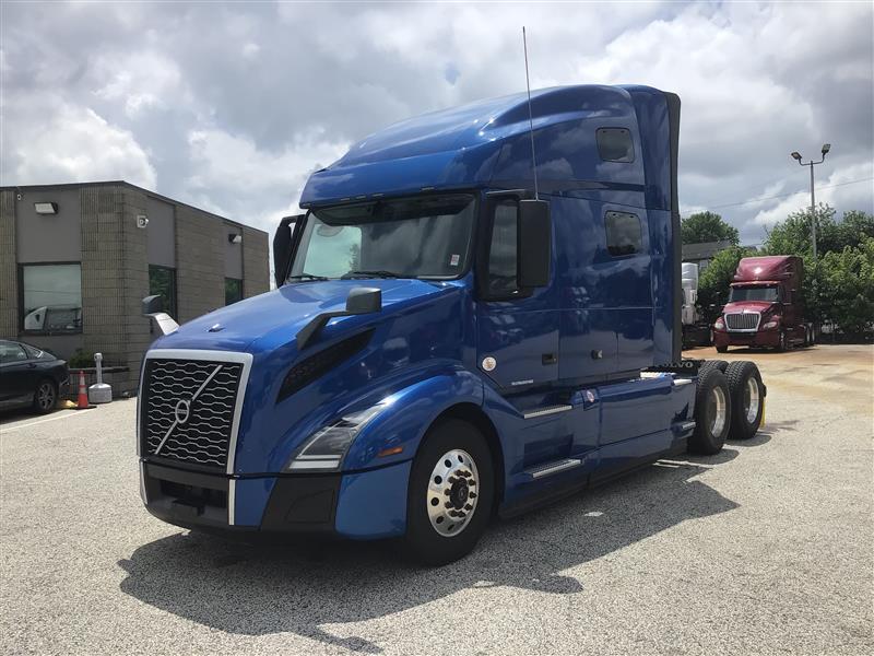 2021 Volvo VNL 760