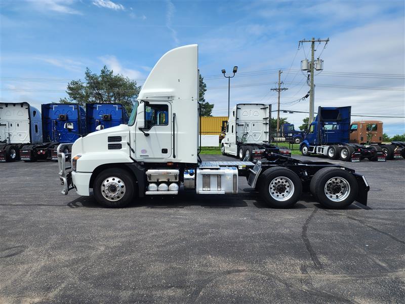 2024 Mack AN64T