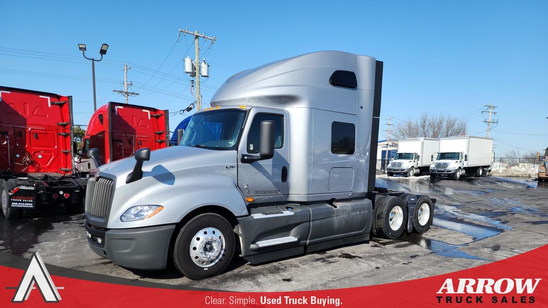 2022 International LT