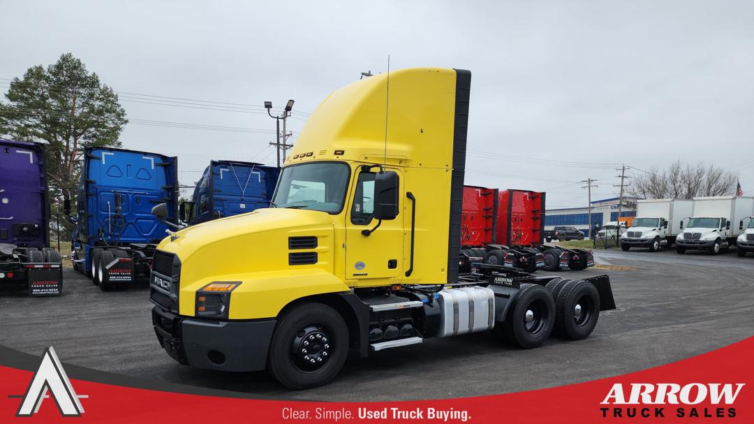 2022 Mack AN64T