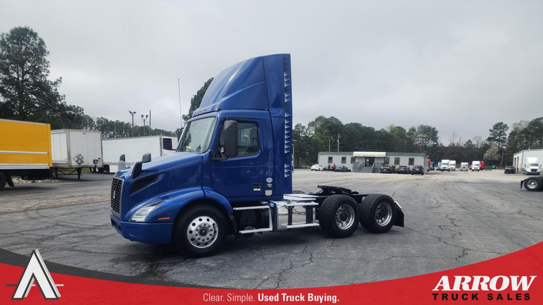 2021 Volvo VNL64T 23" DAY CAB