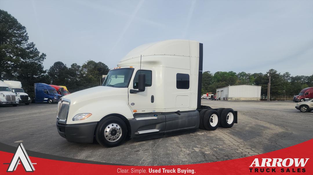 2022 International LT