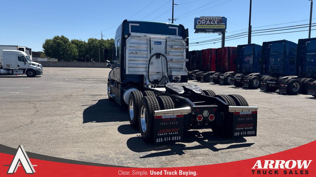 2021 Freightliner Cascadia