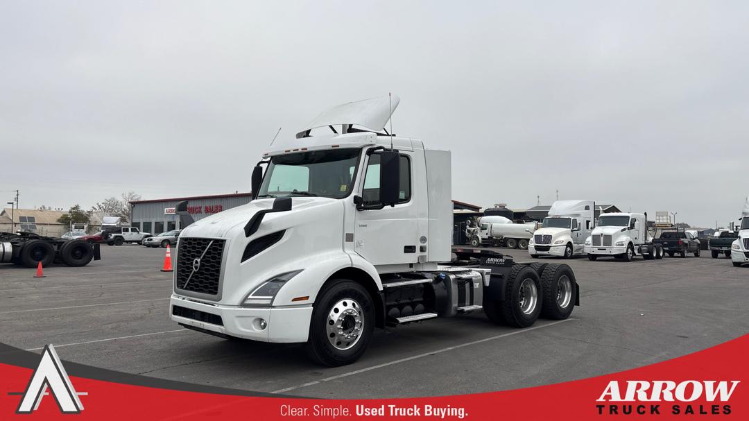 2020 Volvo VNR 300