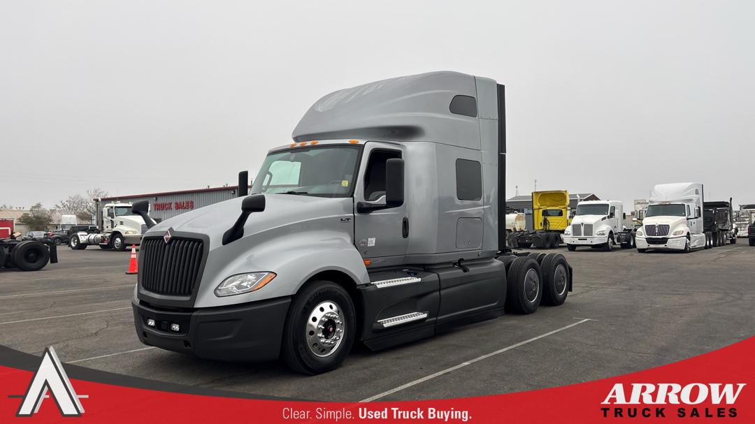 2022 International LT