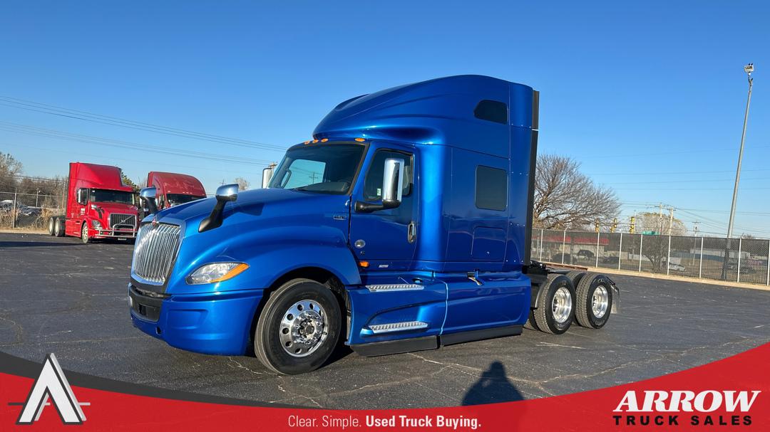 2021 International LT