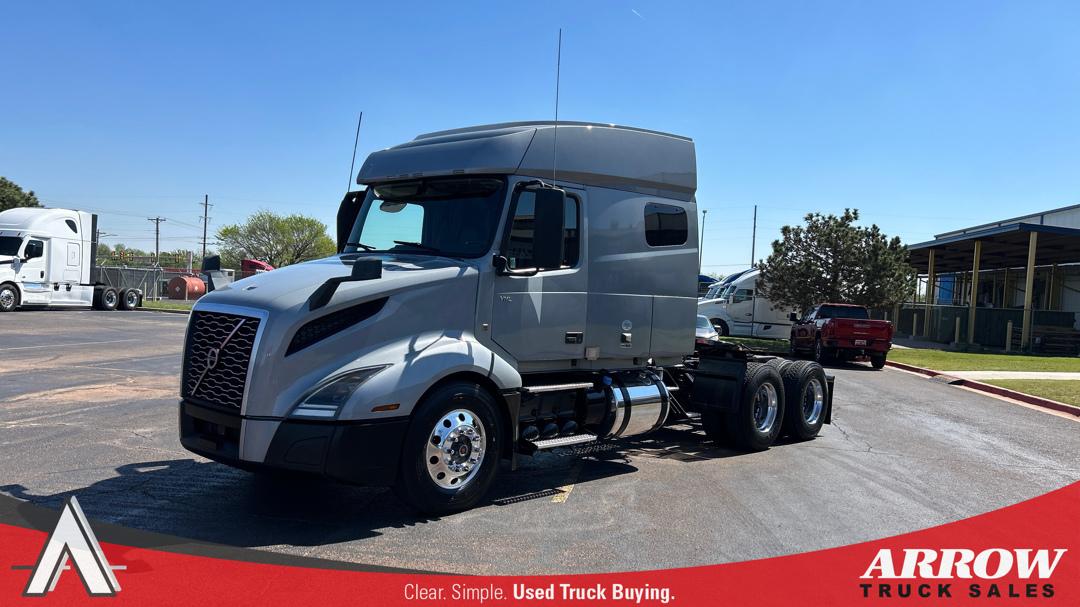 2022 Volvo VNL 740