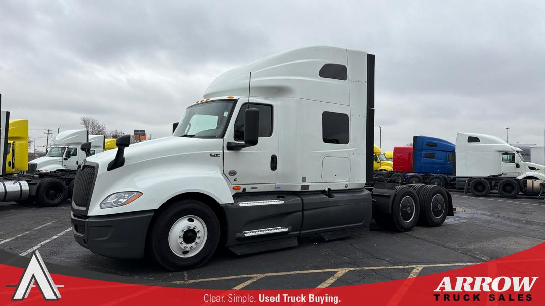 2022 International LT625