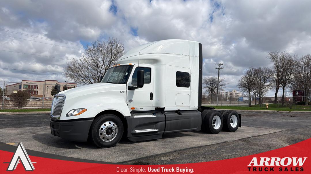 2022 International LT