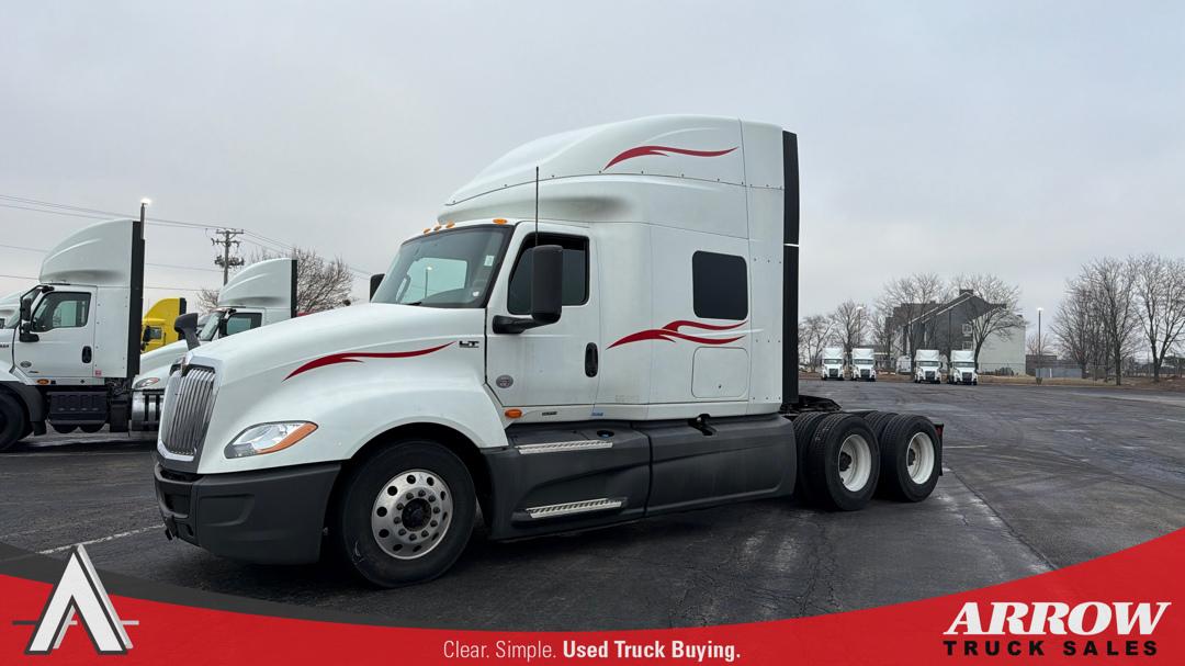 2022 International LT