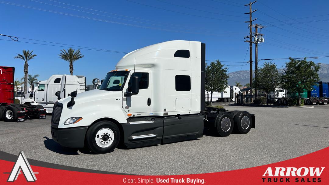 2022 International LT625