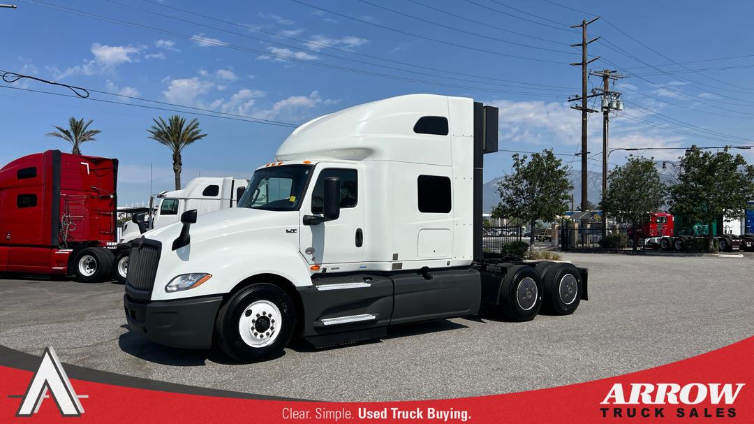 2022 International LT625