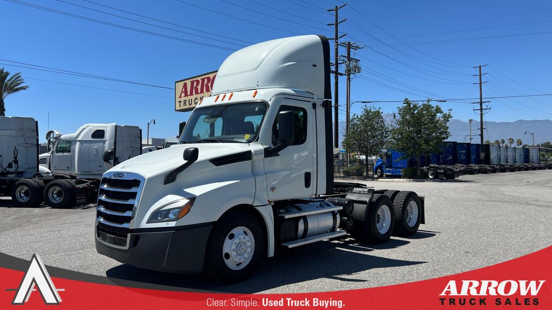 2020 Freightliner Cascadia