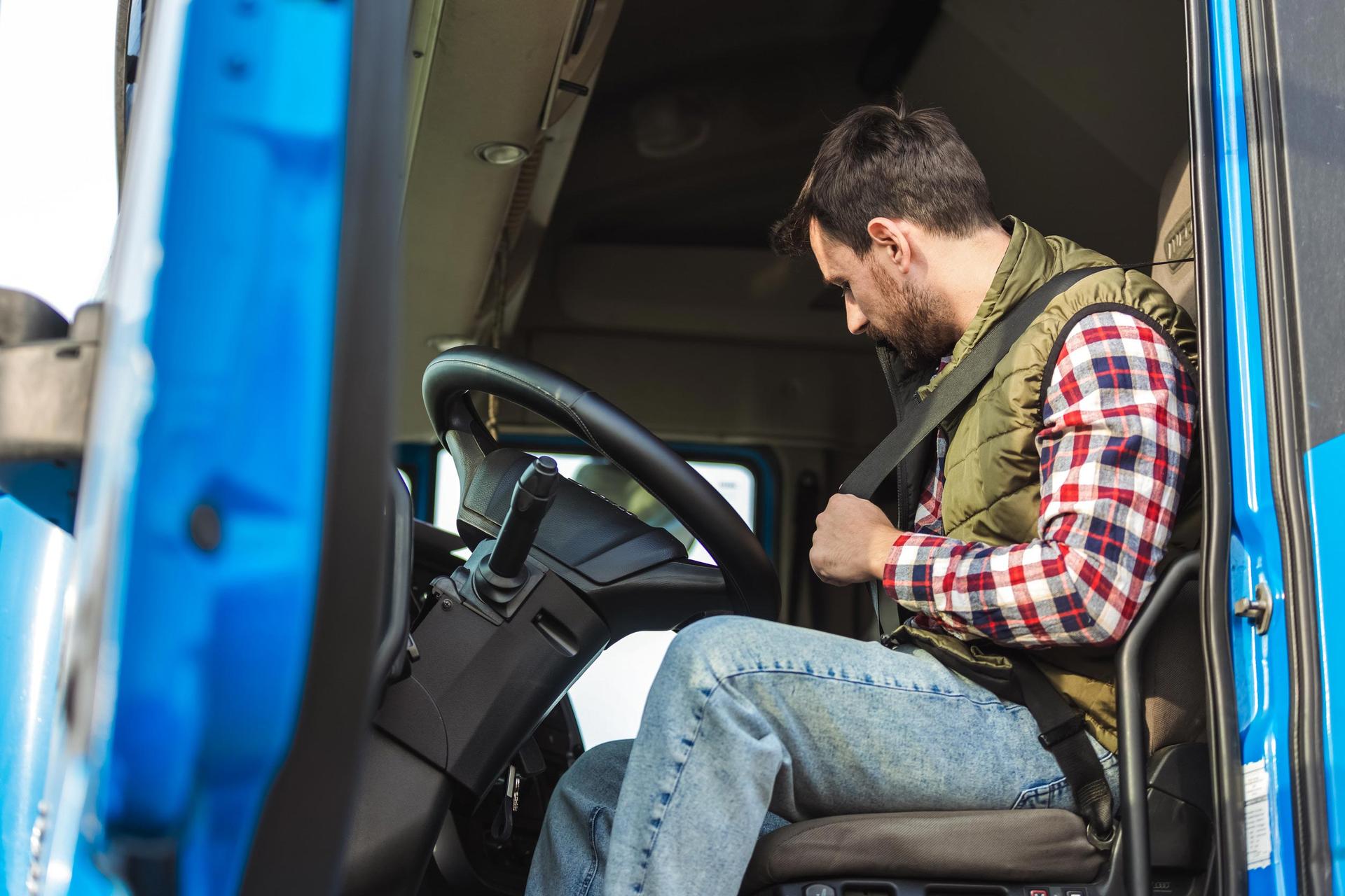 How To Avoid the Most Common CDL Violations Cover Image