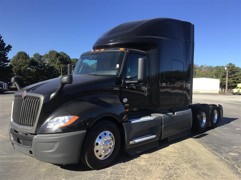 2021 International LT625