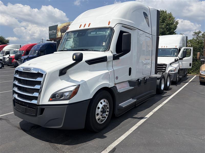 2023 Freightliner Cascadia