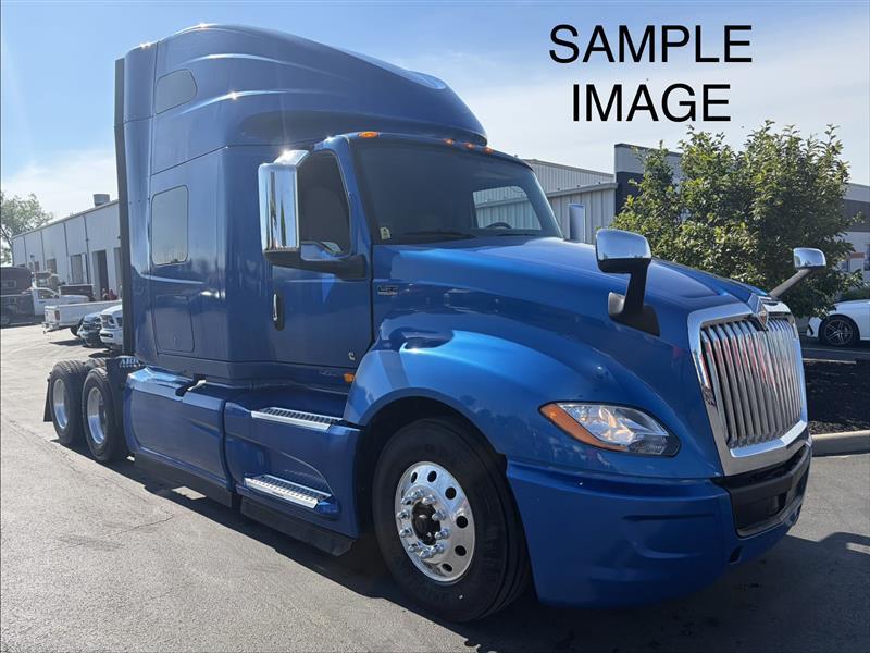 2022 International LT625